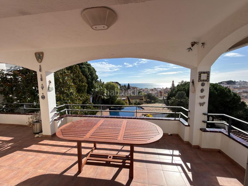 Foto c05fc389-a5a3-4b42-8e67-220a5fa0bdaa. Casa amb calefacció aparcament piscina a Canet de Mar