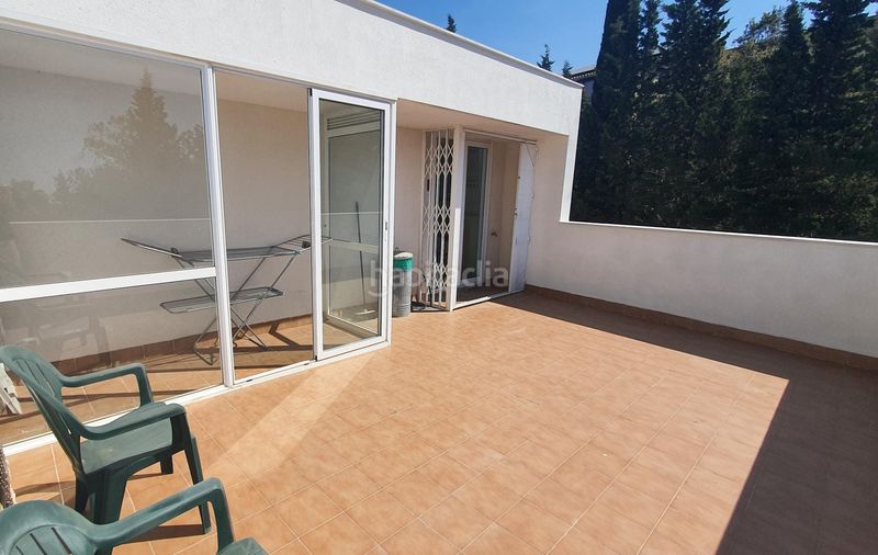 Foto d15de83d-e090-408d-94ea-e7f20246ed27. Casa adossada amb aparcament piscina a Canet de Mar