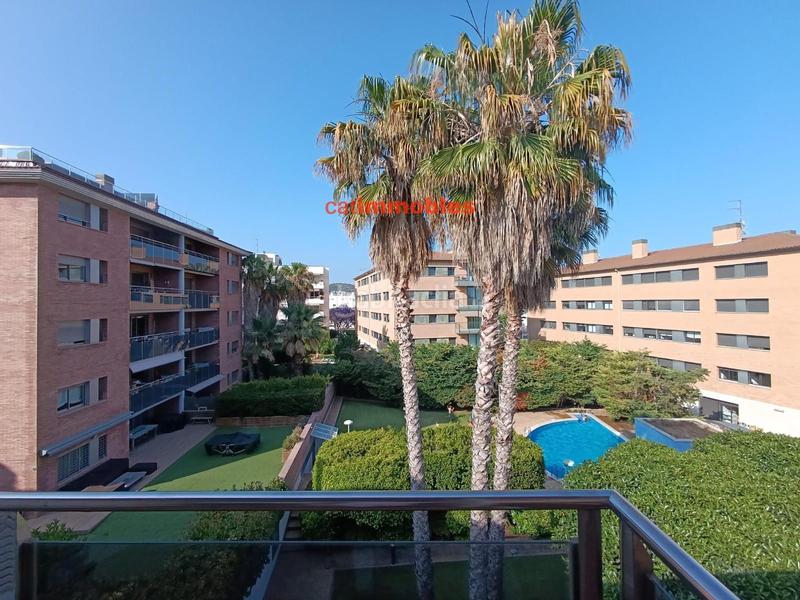 Foto 5d3fa71a-9a6f-4c6d-b84a-e1569efef07c. Location duplex avec chauffage parking piscine dans Sitges