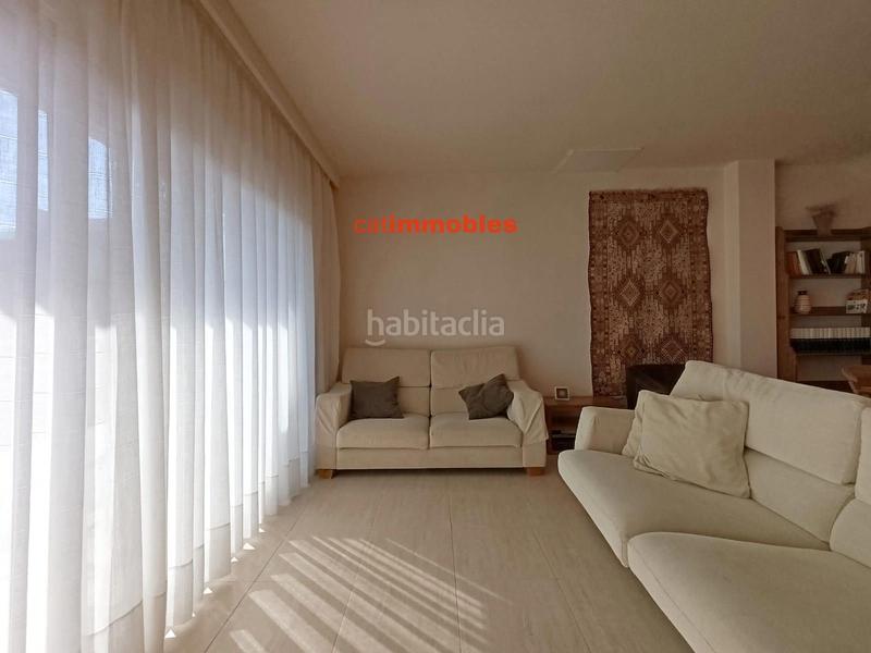Foto 8d61c69c-ec62-472a-b9aa-1b7b33215dec. Location duplex avec chauffage parking piscine dans Sitges