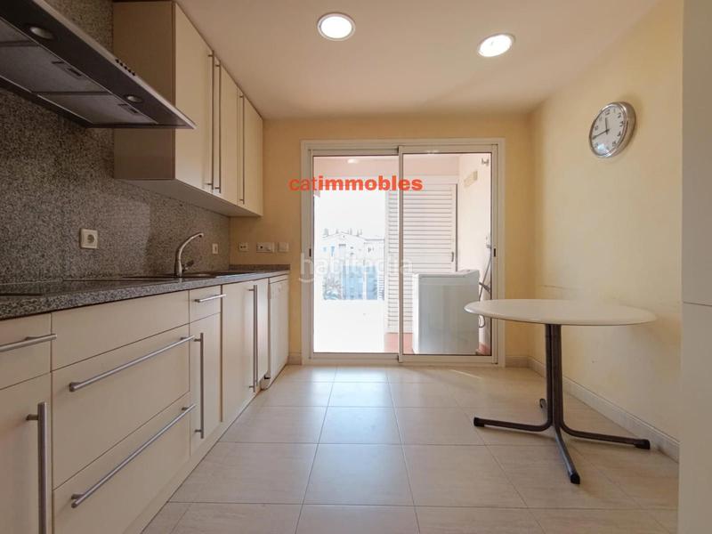 Foto bdfa77d9-5a36-42c5-b145-93764141713a. Location duplex avec chauffage parking piscine dans Sitges