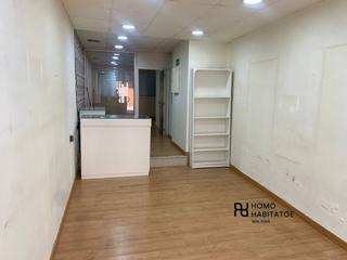 Location Local commercial  Gràcia. Alquiler de local comercial en sabadell centre