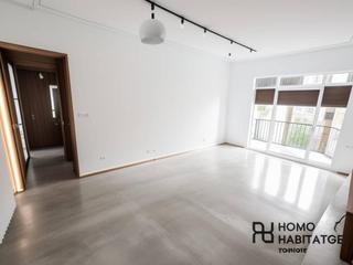 Appartement  Josep renom. Venta de piso en sabadell  centre