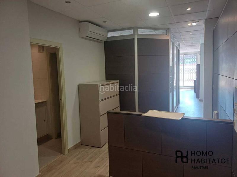 Foto 2501708c-1e34-4a91-834d-4c899de70942. Affitto ufficio in Centre Sabadell