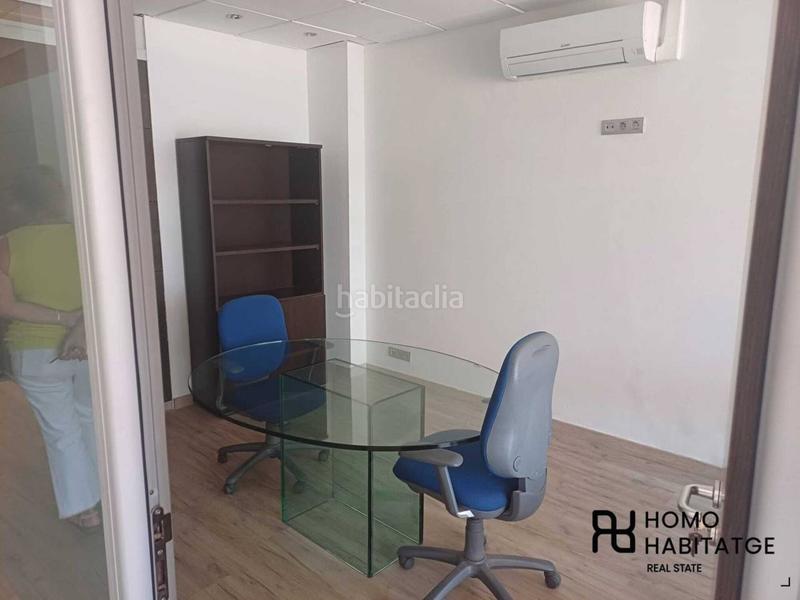 Foto f8a7e680-f337-4521-96ec-23a1058bef30. Affitto ufficio in Centre Sabadell