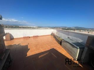 Duplex  Paris. Dúplex con terraza y parquin