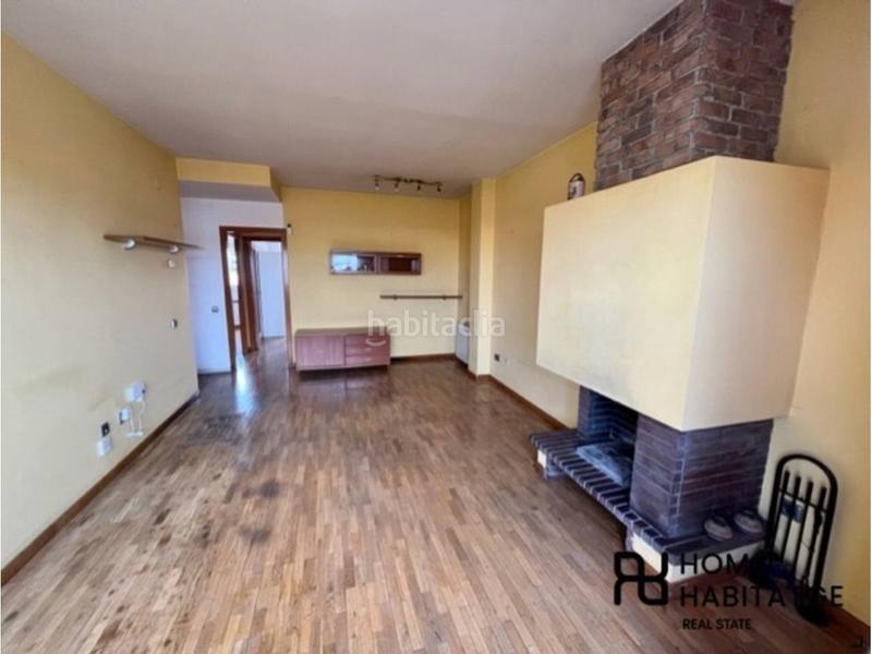 Foto bda66c53-0d9f-45df-8b3b-f6b6b4a238ce. Appartamento con riscaldamento in Eixample Sabadell