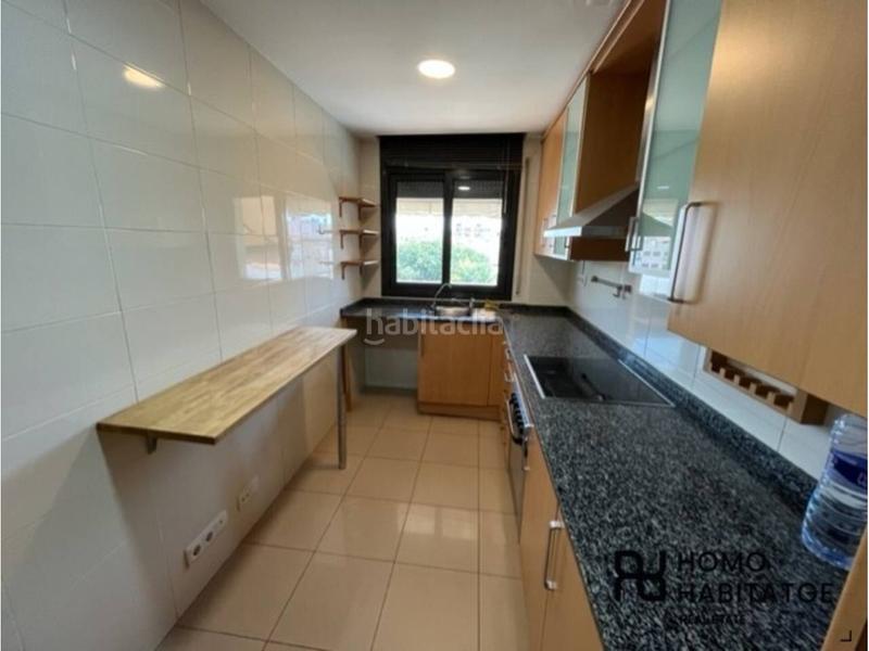 Foto ea635fbf-de86-49d4-92c7-f88bb43603cf. Piso venta de piso en Centre Sabadell