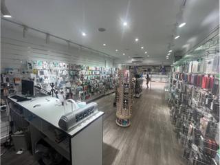 Traspàs Local Comercial a Centre. Local comercial en alquiler en sabadell