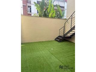 Alquiler Piso en Centre. Obra nova amb terraza i traster