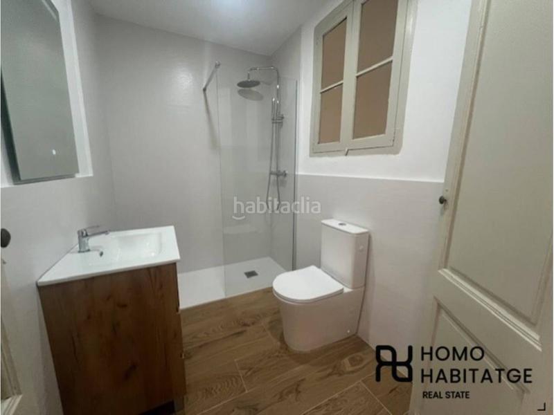 Foto 6d8a1f26-9373-4300-bed4-387c0eead51b. Casa con riscaldamento in Covadonga Sabadell