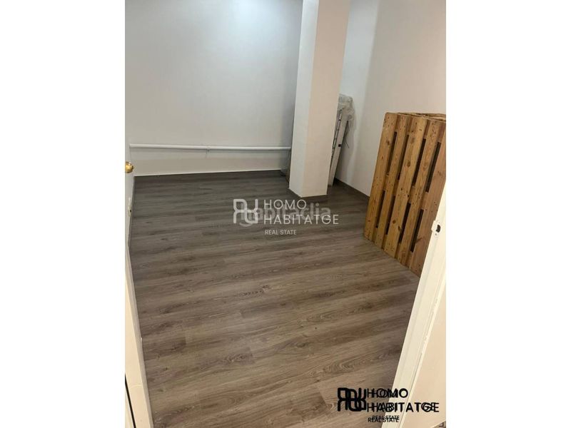 Foto 11ba3999-1dd1-4fa3-a3a1-be4cbd010ad8. Local comercial a Can Rull Sabadell