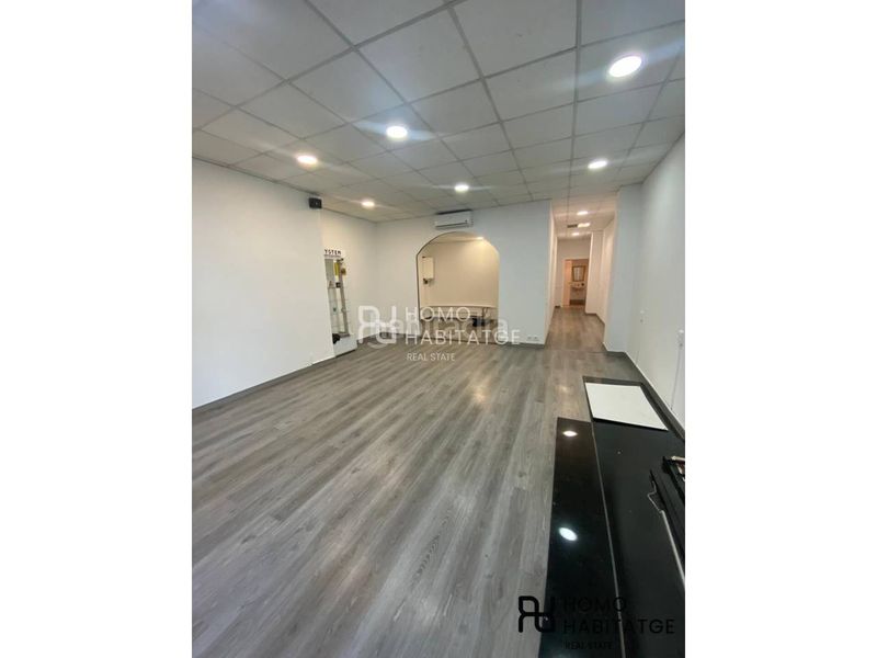 Foto 15931dea-51f1-4e02-8090-ca70441d032f. Local comercial a Can Rull Sabadell