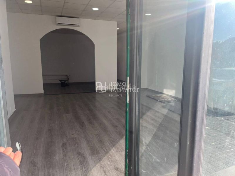Foto 5c1a0e6e-f1b7-421b-bfaa-f8f6beadfc57. Local comercial a Can Rull Sabadell
