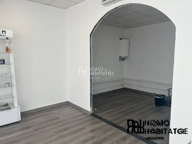 Foto 714624dc-fdc2-492a-a367-6bb35054c100. Local comercial a Can Rull Sabadell