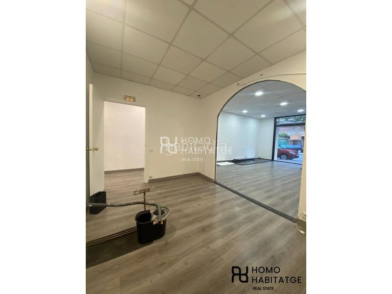 Foto d30b4854-7889-480b-98cf-517f0f9ff2bc. Local comercial a Can Rull Sabadell
