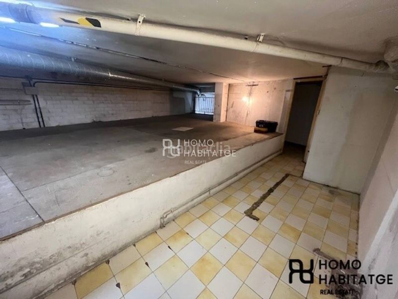 Foto 631f27fb-34a1-4f57-bed7-ca6d7093d186. Local comercial a Creu de Barberà Sabadell