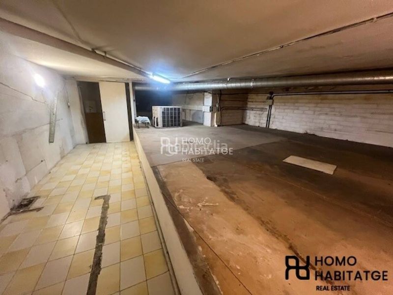 Foto df0db7d8-0e30-44af-9730-8b1b37321808. Local comercial a Creu de Barberà Sabadell