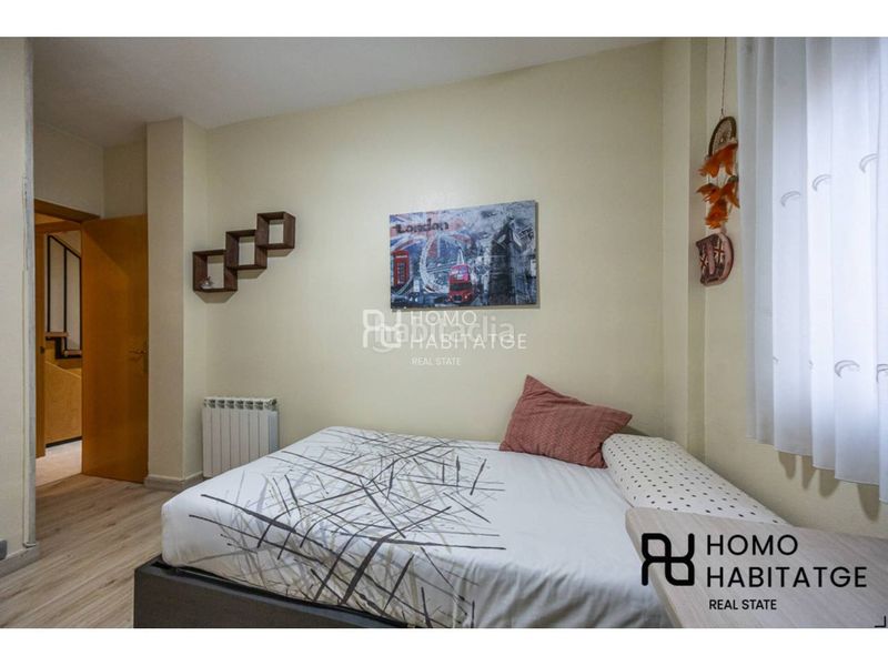 Foto 354c173d-b1e7-4f5e-89e7-97cc4eec1306. Dúplex amb calefacció aparcament a Creu de Barberà Sabadell