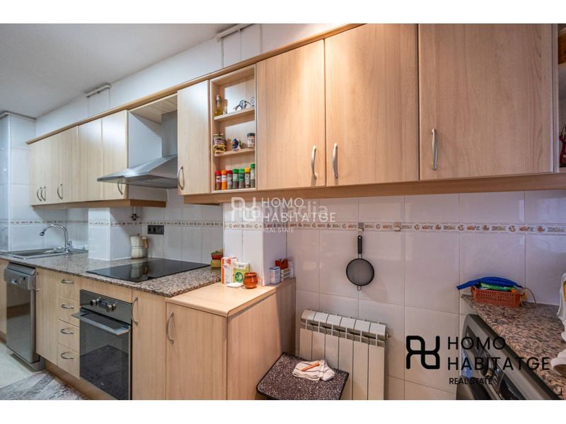 Foto 3ded0fa1-6302-4866-967a-e0df2fadb6e6. Dúplex amb calefacció aparcament a Creu de Barberà Sabadell