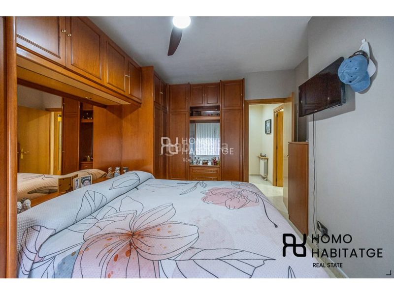 Foto 6eccc3b7-5e03-45b0-9aa7-71b96b043889. Dúplex amb calefacció aparcament a Creu de Barberà Sabadell