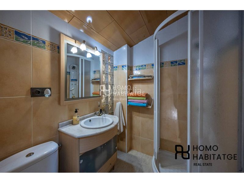 Foto 8986ab84-39d7-459d-a265-d132d17c0fdd. Dúplex amb calefacció aparcament a Creu de Barberà Sabadell