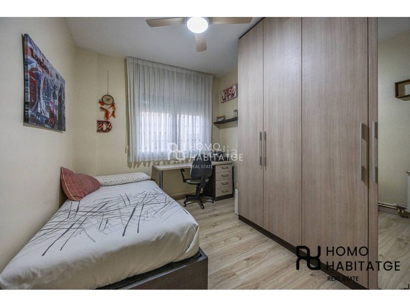 Foto ac930403-d4d7-4d9d-9126-00cfcebe9f77. Dúplex amb calefacció aparcament a Creu de Barberà Sabadell