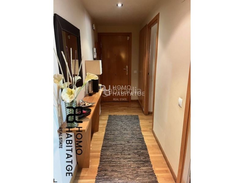 Foto 2432f531-6b86-4403-add9-332d2b29fc27. Pis amb calefacció aparcament a Centre Sabadell