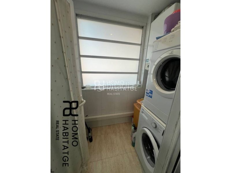 Foto c5d1946e-c656-4459-ba4d-f3e4ded578af. Pis amb calefacció aparcament a Centre Sabadell