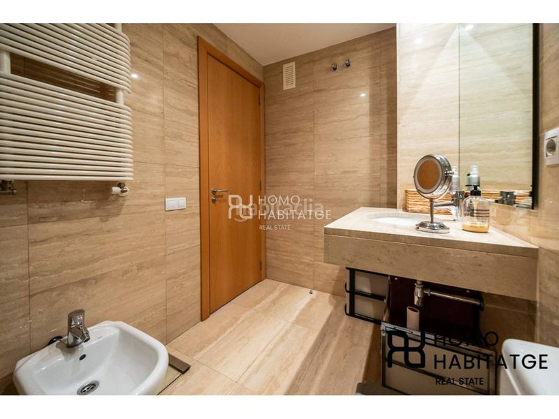 Foto 49ca619e-0f48-4c5a-8b19-5f6fb5d73fdf. Pis amb calefacció piscina a Centre Sabadell