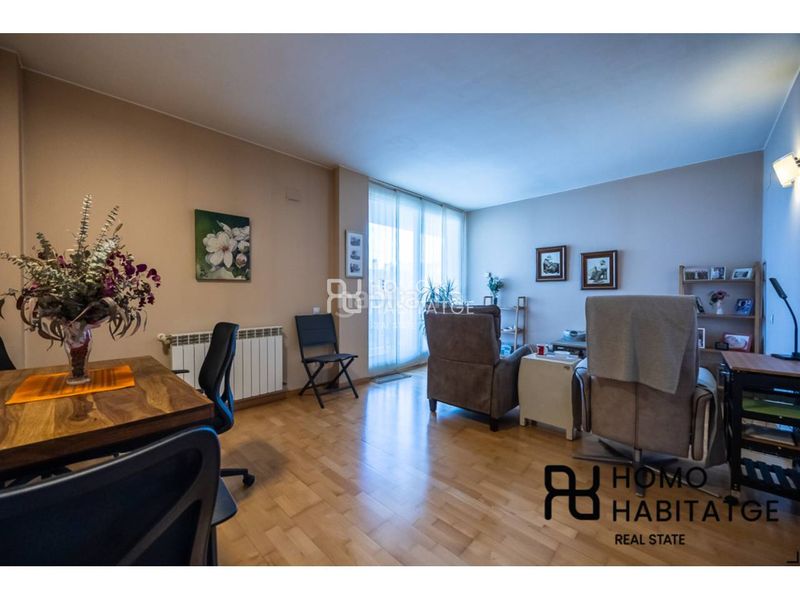 Foto 9de91c01-56c7-4b36-998d-36514d60c575. Pis amb calefacció piscina a Centre Sabadell