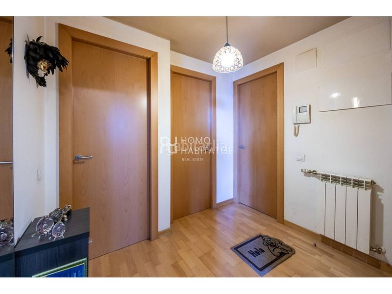 Foto ccd79f50-ba08-4bb0-adb1-efae0609eeb7. Pis amb calefacció piscina a Centre Sabadell