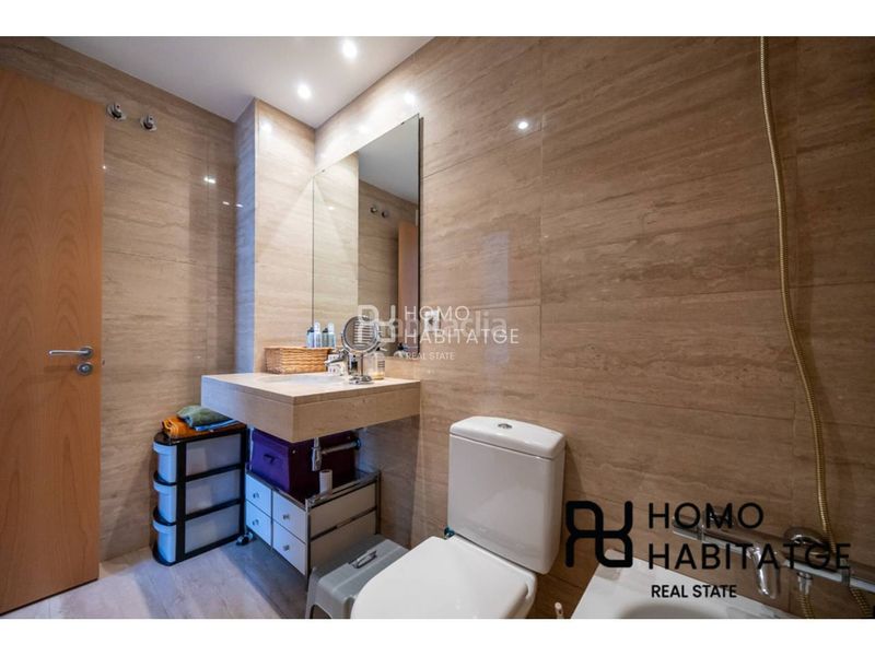 Foto d397674f-62c1-4135-baf9-1ae5adb7e6ae. Pis amb calefacció piscina a Centre Sabadell