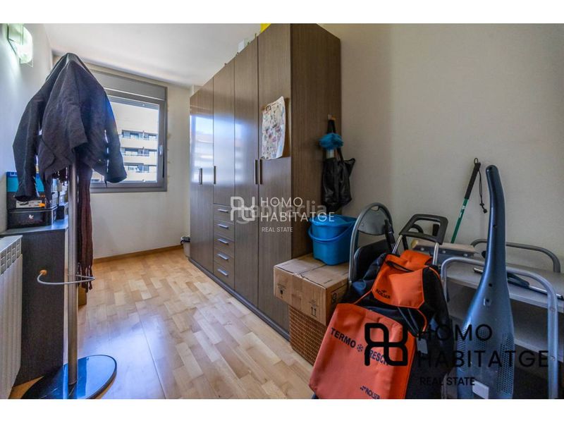 Foto d5bbf0a2-d2c0-456c-b462-35bcd472455e. Pis amb calefacció piscina a Centre Sabadell