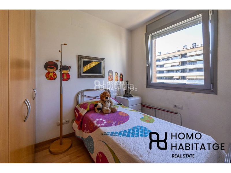 Foto fae6b135-c34d-48d6-9e39-73575f3b8f43. Pis amb calefacció piscina a Centre Sabadell