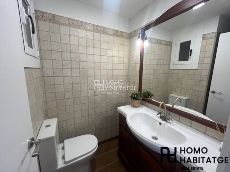 Foto 0504a76e-3df3-422b-927d-d8f1d83362bf. Pis a Centre Rubí