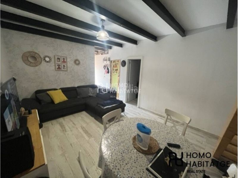 Foto ca68986e-3d2f-463c-aede-49fe63fe2553. Casa a Can Palet Terrassa
