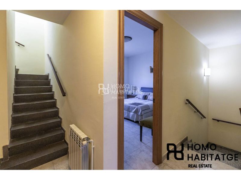 Foto 4c6e3eb7-7c39-4115-a627-06839463c18c. Casa amb calefacció aparcament a Creu Alta Sabadell