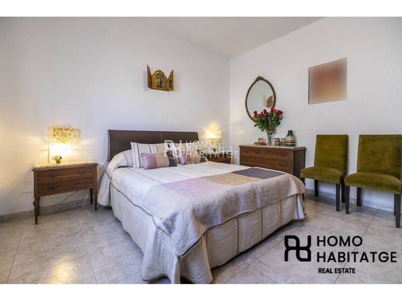 Foto c9fb915f-37fb-49ad-a494-92c367919417. Casa amb calefacció aparcament a Creu Alta Sabadell