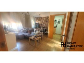 Pis  Calle corneli nepos. Venta de piso de 3 habitaciones en can rull, sabadell