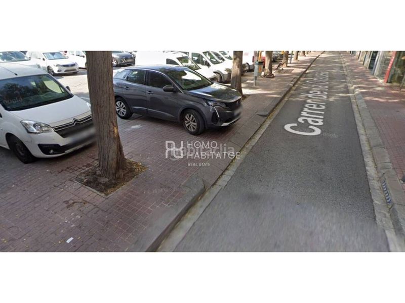 Foto cc09f468-927b-41c2-8e83-84b209e1b017. Casa amb aparcament a Centre Sabadell