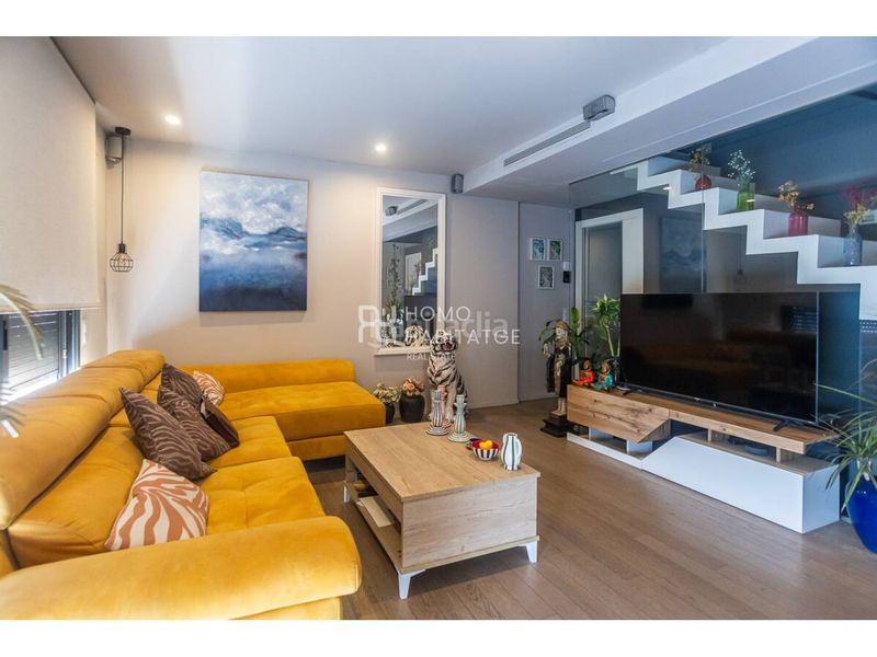 Foto 4bff8469-1aa9-422b-8c22-9227fa752dd5. Casa amb calefacció aparcament a Gràcia Sabadell