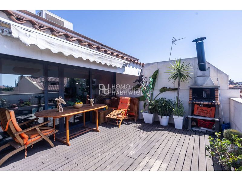 Foto 517d3c46-9540-4af4-92d5-cfb83d4a69a1. Casa amb calefacció aparcament a Gràcia Sabadell