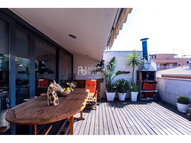 Foto 6b2cf53f-98d0-49f6-b4ff-5daf91a1f97a. Casa amb calefacció aparcament a Gràcia Sabadell