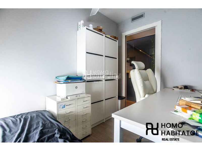 Foto 9e33ca76-6d68-45a0-8d48-9f257ee8f7f6. Casa amb calefacció aparcament a Gràcia Sabadell