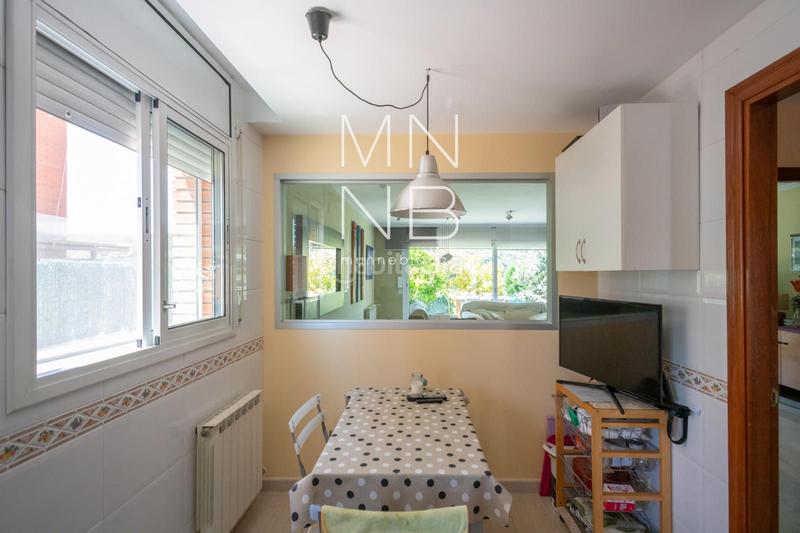 Foto b3b2ce8d-991d-4e6f-a51c-302070b5d66c. Chalet con riscaldamento parcheggio piscina in Centre Sant Andreu de Llavaneres