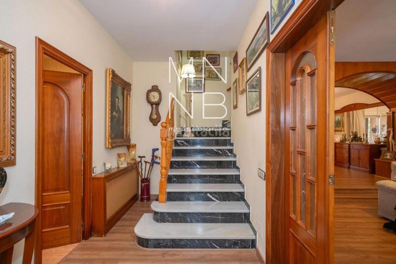 Foto 32456962-b6b9-410a-92cc-12d2571cb0e8. Chalet con riscaldamento parcheggio piscina in Urbanitzacions Mataró