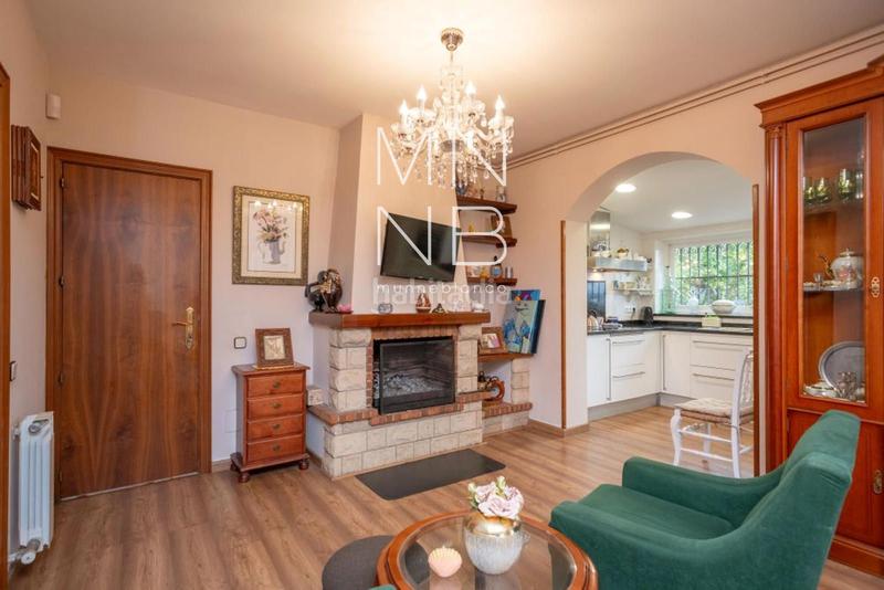 Foto 4f4bb4b8-2f19-4366-ac26-b346055aa5ed. Chalet con riscaldamento parcheggio piscina in Urbanitzacions Mataró