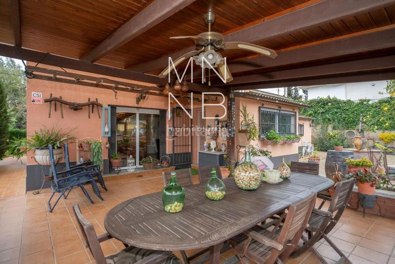 Foto 55682b35-3d71-40a4-9dd4-f5408cc89a23. Chalet con riscaldamento parcheggio piscina in Urbanitzacions Mataró