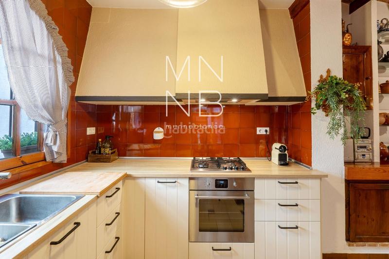 Foto 33db210b-2eb6-4e0b-881a-4ed396e45ffc. Casa con riscaldamento in Población de Arroyo